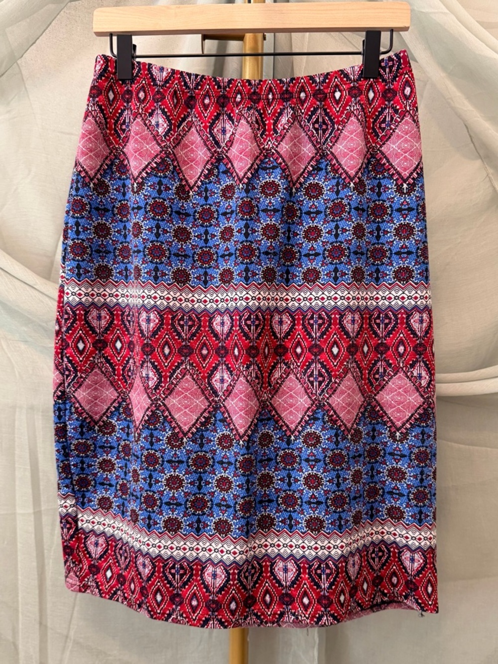 Hot Kiss Red and Blue Patterned Skirt